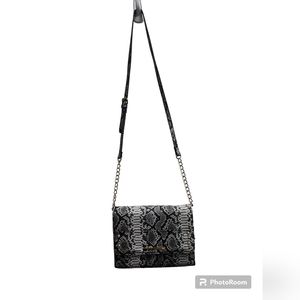 Steve Madden snakeskin print purse
